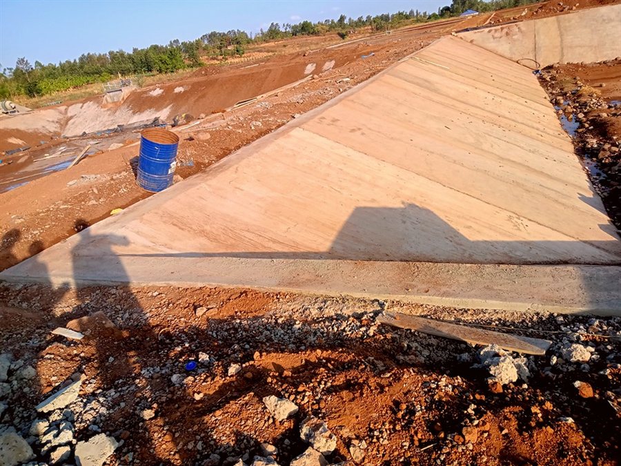 Sewer treatment works under construction supervision